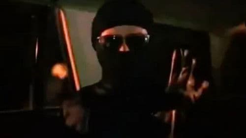 No Place to Hide Bild 1