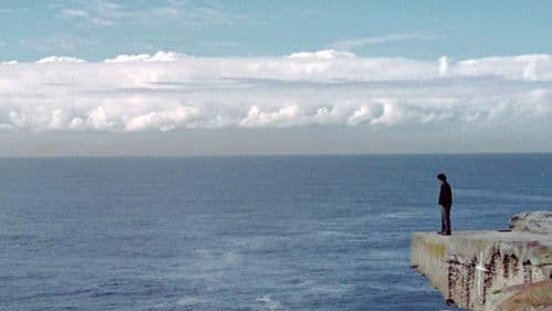 Walking on Water Bild 1