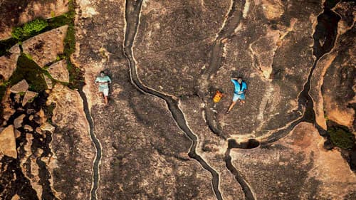 ಗಂಧದ ಗುಡಿ Bild 1