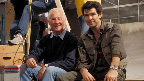 Derek Meddings: Making It Small in Pictures Bild 1