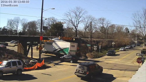 OVERHEIGHT MUST TURN Bild 1