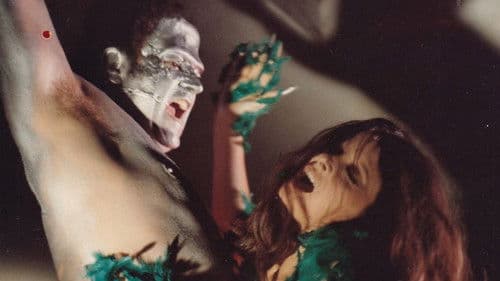 Eine Jungfrau in den Krallen von Frankenstein Bild 1