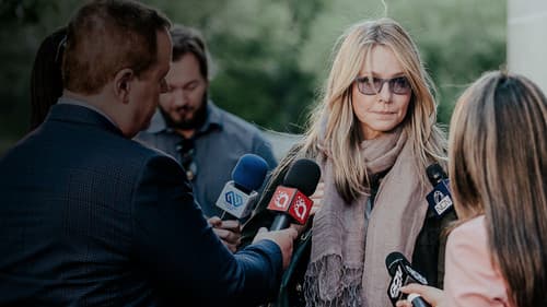 Escaping the NXIVM Cult: A Mother's Fight to Save Her Daughter Bild 7
