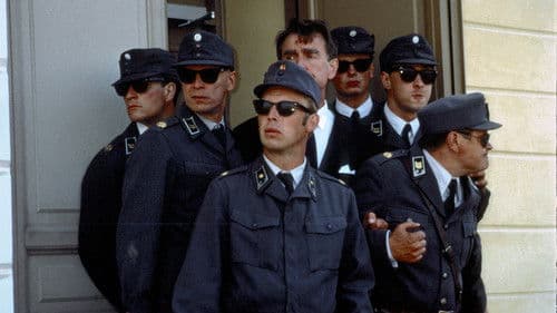 Vääpeli Körmy ja etelän hetelmät Bild 1