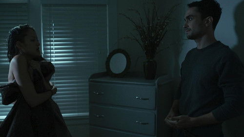 Under the Bed Bild 1