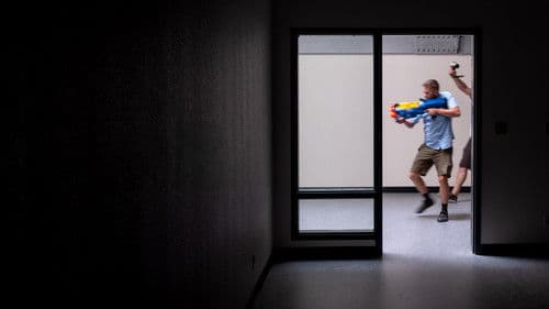 Thoughts & Prayers Bild 5