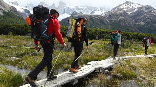 Base-Jumping über den Wolken Patagoniens Bild 2