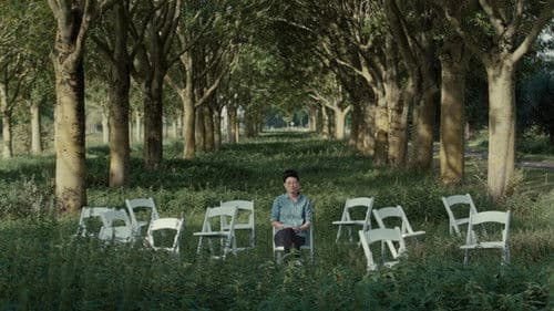 Between Goodbyes Bild 3