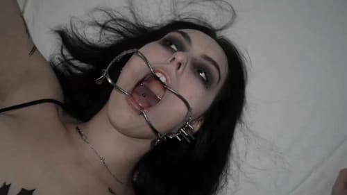 Dolls are Meant to be Trash Bild 1