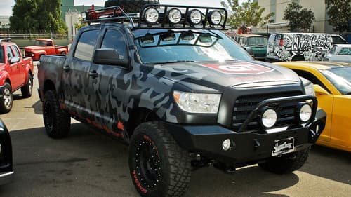 Inside West Coast Customs Bild 2