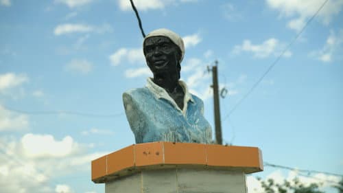 Mamá Tingó: Memoria viva de la tierra dominicana Bild 1