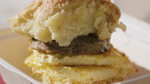 How She Rolls Bild 1