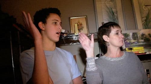 Mum and Son's Chilling Adventures Bild 1