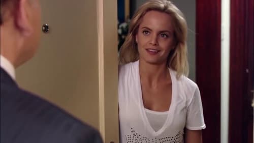 Beware of Mom Bild 2