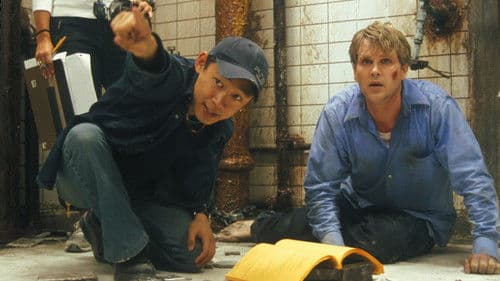 Hacking Away at Saw Bild 1