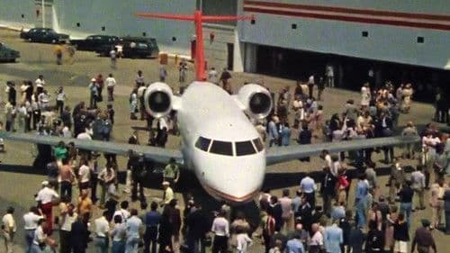 Challenger: An Industrial Romance Bild 2