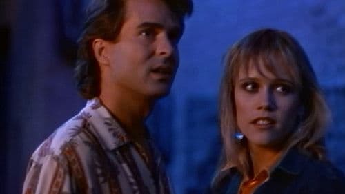 Vampires on Bikini Beach Bild 1