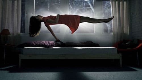 Blutsschwestern - Jung, magisch, tödlich Bild 1