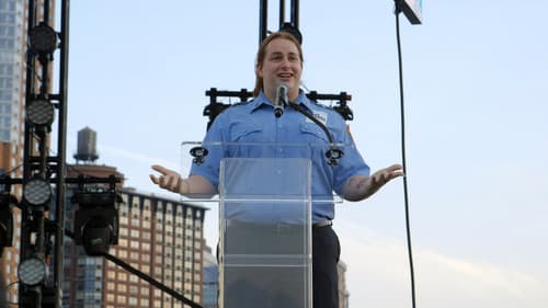 Woman on Fire Bild 3