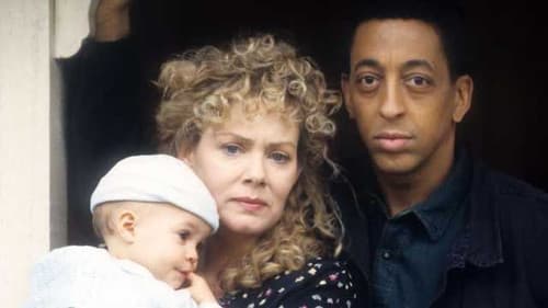 A Stranger in Town Bild 1