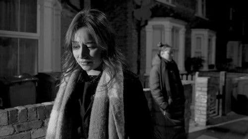 Michelle and Her Friend Bild 1