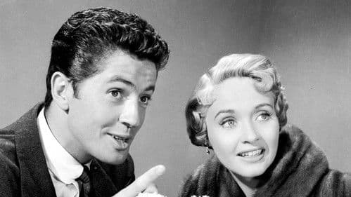 Small Town Girl Bild 1