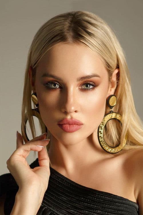 Алина Баркалова