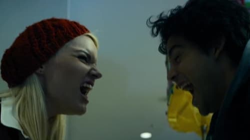 Mall - Wrong Time, Wrong Place Bild 1