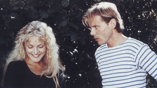 Pauline am Strand Bild 3