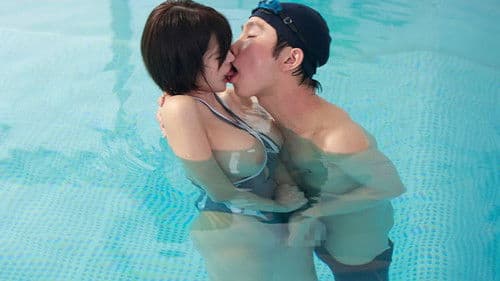 話題の美人アスリートが競泳水着愛好家の餌食に…深く食い込むハイレグは執拗に舐め●される… Bild 1