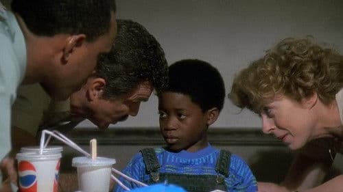 Ein Cop und ein Halber Bild 8