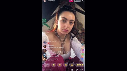 Charli XCX: Alone Together Bild 7