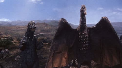 Frankensteins Monster im Kampf gegen Ghidorah Bild 3