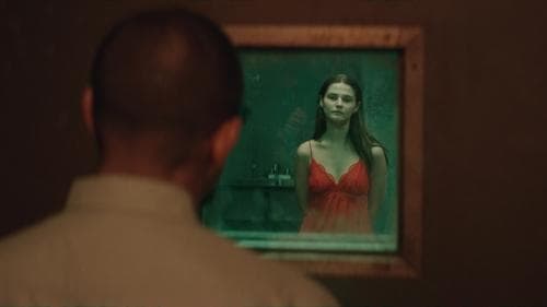 Girl in the Basement Bild 3