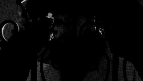 Paranoid: A Chant Bild 3