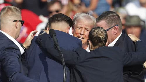 TMZ Presents | Under Fire: The Trump Assassination Attempt Bild 2