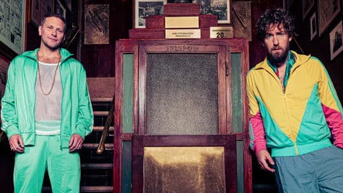 Hallberg och Betnér - Bränner ner huset Bild 1