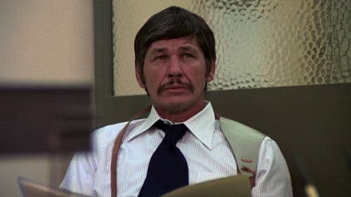 Ein Mann geht über Leichen Bild 6