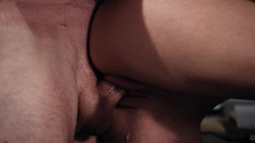 Her Best Interests Bild 1