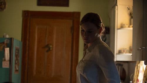 The Girl Who Invented Kissing Bild 3