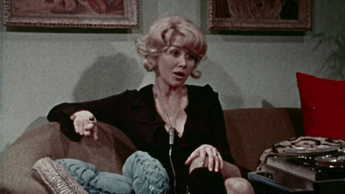 Documentary of a Madam Bild 5