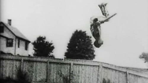 Caicedo (with Pole) Bild 1