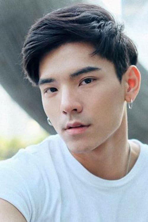 รพีวิชญ์ เสงี่ยมวงศ์