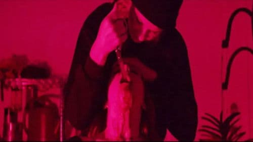 Vengeance Is Her Name Bild 1