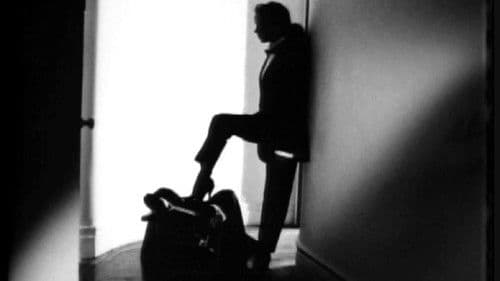 The Black Glove Bild 1