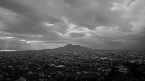 Sotto le nuvole Bild 1