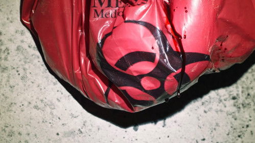 Pins and Needles Bild 1