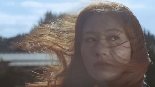 赫い髪の女 Bild 3