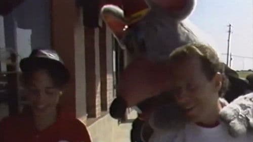 Chuck E. Cheese's University Training Bild 1