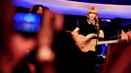 Taylor Swift: Live On the Seine Bild 1